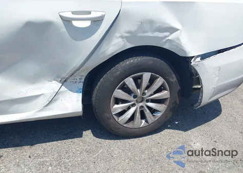 2013 Volkswagen Passat 2.5L S from USA, damaged, VIN 1VWAP7A33DC013070